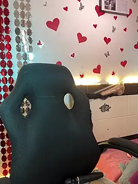 Nicol V online show from 17, 3, 2026