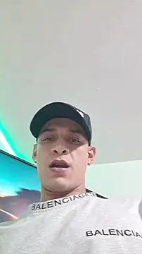 Ethanho0t online show from 5, 12, 2025