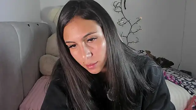 Snapshot of Sarahcutexoxox chatting on 3, 6, 2026 Sarahcutexoxox online show from 3, 6, 2026