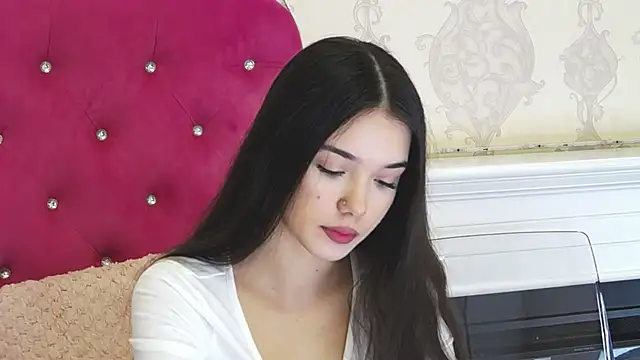 AlexisDevine online show from 24, 11, 2025