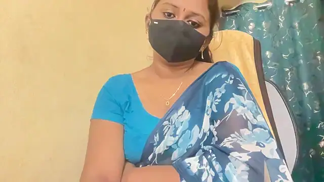 Snapshot of Pavani-Sexy chatting on 3, 6, 2026 Pavani-Sexy online show from 3, 6, 2026