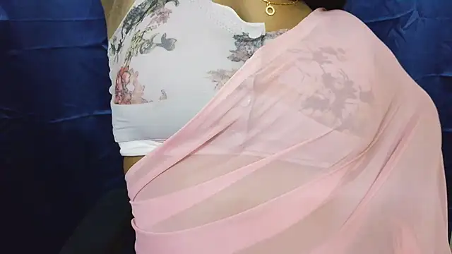 Snapshot of Pavani-Sexy chatting on 17, 6, 2026 Pavani-Sexy online show from 17, 6, 2026
