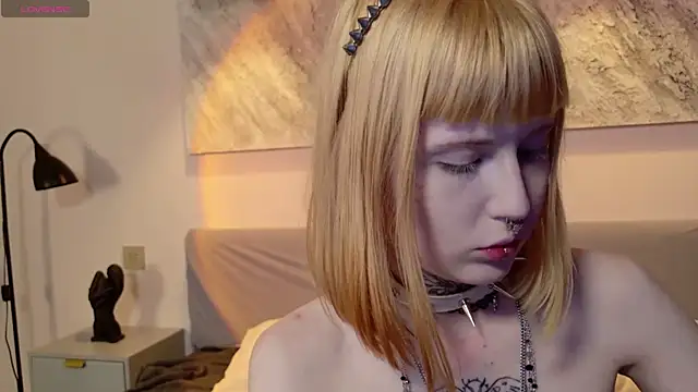 MilkMeSoftly online show from 7, 5, 2026