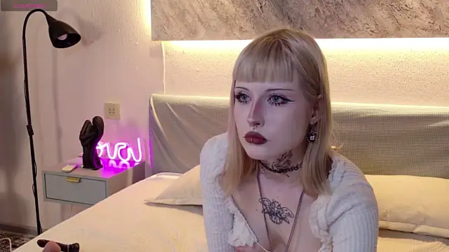 MilkMeSoftly online show from 26, 6, 2026