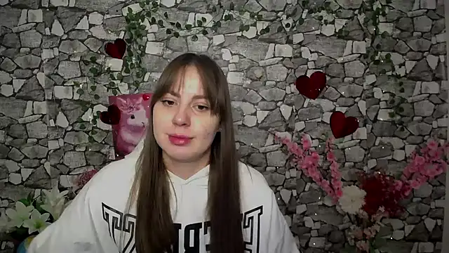 Amanda Bright  online show from 3, 12, 2025