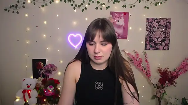Amanda Bright  online show from 10, 5, 2026