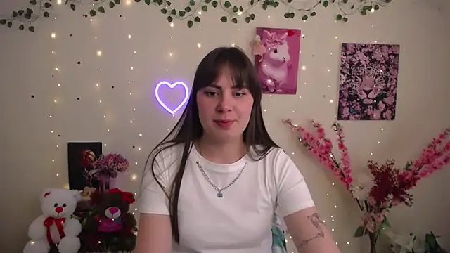 Amanda Bright  online show from 12, 5, 2026