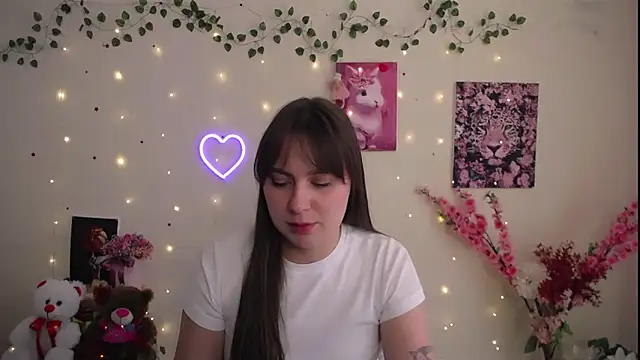 Amanda Bright  online show from 9, 6, 2026