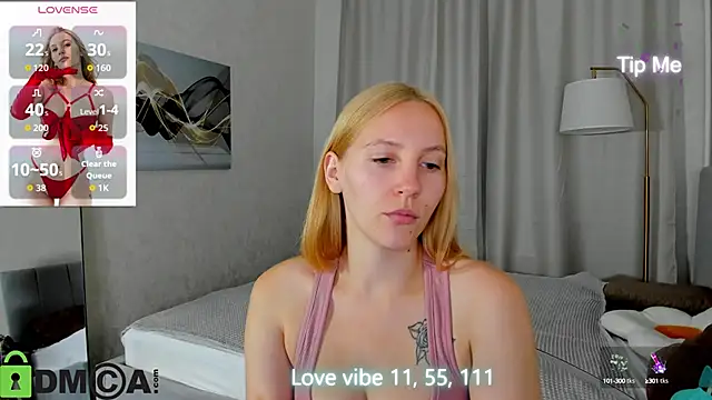 Snapshot of Anna_Chelsea chatting on 10, 9, 2025 Anna Chelsea online show from 10, 9, 2025