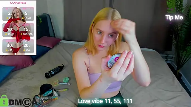 Snapshot of Anna_Chelsea chatting on 22, 11, 2025 Anna Chelsea online show from 22, 11, 2025