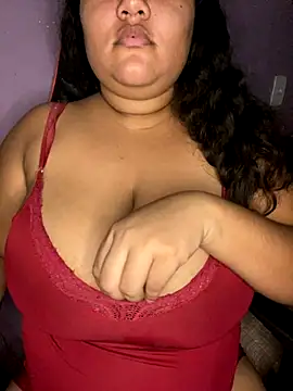 Snapshot of qxmila1 chatting on 15, 10, 2025 qxmila1 online show from 15, 10, 2025