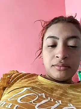 Snapshot of shanell_saenz chatting on 13, 11, 2025 shanell saenz online show from 13, 11, 2025