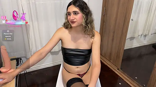 kayleesims  online show from 24, 6, 2026