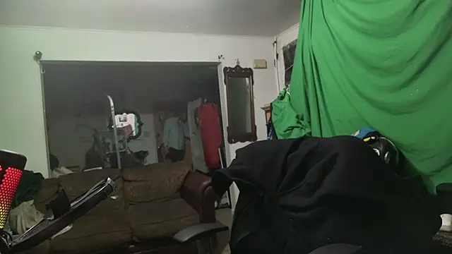 MasterDaddyCool online show from 6, 3, 2026