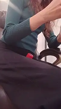 AnneNay online show from 13, 11, 2025