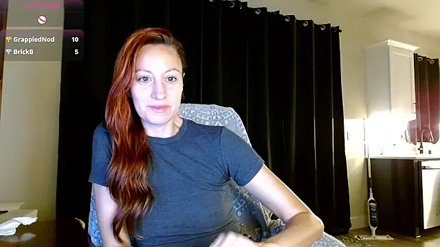 Snapshot of AnneNay chatting on 27, 6, 2026 AnneNay online show from 27, 6, 2026