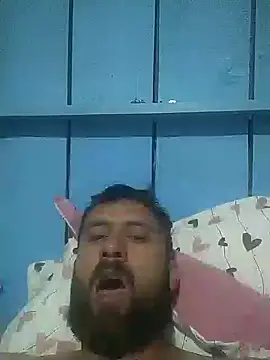 Snapshot of deja35 chatting on 8, 11, 2025 deja35 online show from 8, 11, 2025