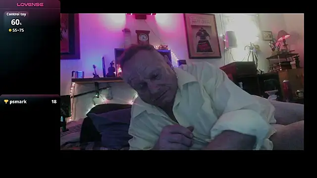 Snapshot of Pussyeat2please chatting on 5, 2, 2026 Pussyeat2please online show from 5, 2, 2026