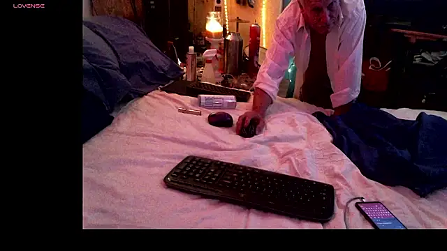 Snapshot of Pussyeat2please chatting on 15, 2, 2026 Pussyeat2please online show from 15, 2, 2026