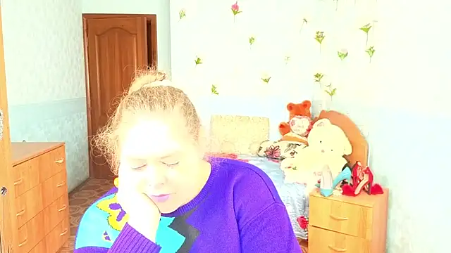 Snapshot of Audrey_Aura chatting on 29, 9, 2025 Audrey Aura online show from 29, 9, 2025