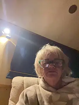 Snapshot of ladyboatlady chatting on 14, 2, 2026 ladyboatlady online show from 14, 2, 2026