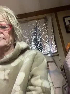 Snapshot of ladyboatlady chatting on 23, 2, 2026 ladyboatlady online show from 23, 2, 2026