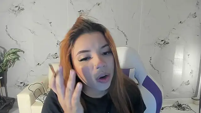 scarlett enjoy1 online show from 23, 9, 2025