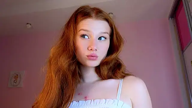 Snapshot of Juuulia_ chatting on 7, 7, 2026 Juuulia online show from 7, 7, 2026