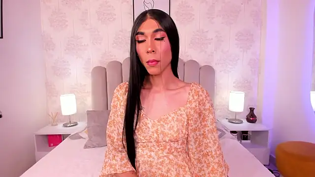 ShaynaHosk online show from 20, 9, 2025