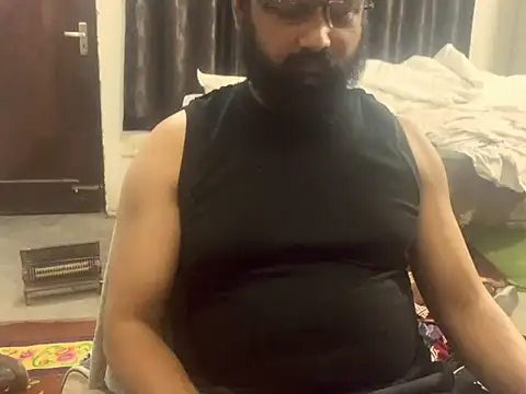 Snapshot of Dollseye chatting on 5, 3, 2026 Dollseye online show from 5, 3, 2026