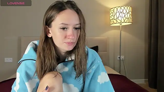 cutienaughtygirl online show from 28, 9, 2025