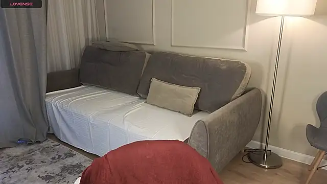 cutienaughtygirl online show from 18, 10, 2025