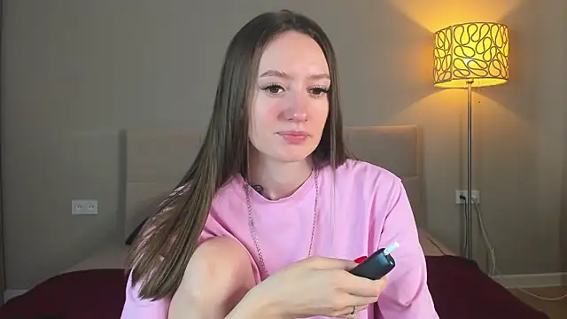 cutienaughtygirl online show from 30, 5, 2026