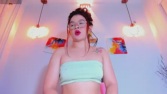 Karlaliones69 online show from 4, 12, 2025