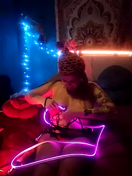 delish dahlia online show from 28, 2, 2026