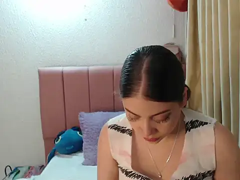 Snapshot of Alaina_Blessed chatting on 4, 10, 2025 Alaina Blessed online show from 4, 10, 2025