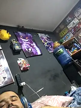 Snapshot of Alexmania9996 chatting on 12, 11, 2025 Alexmania9996 online show from 12, 11, 2025