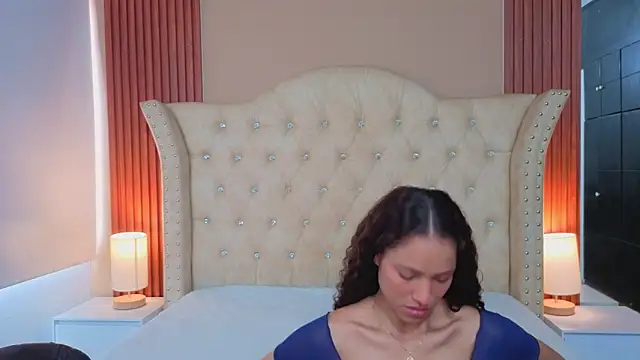 SofiaDelicia online show from 25, 11, 2025