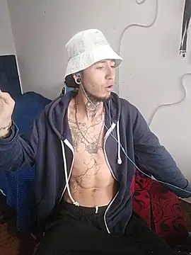 Snapshot of Tattoboy19cm chatting on 23, 2, 2026 Tattoboy19cm online show from 23, 2, 2026