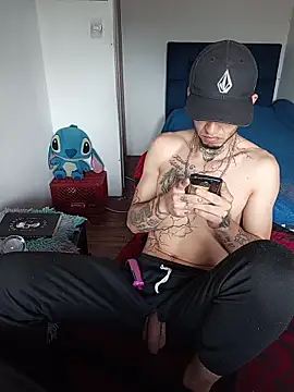 Snapshot of Tattoboy19cm chatting on 9, 3, 2026 Tattoboy19cm online show from 9, 3, 2026