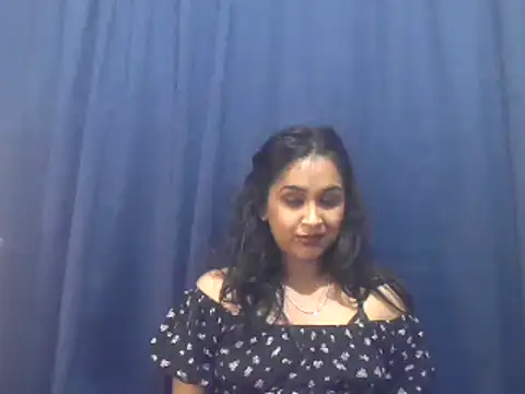 Snapshot of cute_indianxo chatting on 24, 10, 2025 cute indianxo online show from 24, 10, 2025