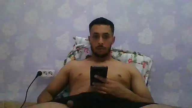 Snapshot of Naymik911 chatting on 19, 6, 2026 Naymik911 online show from 19, 6, 2026