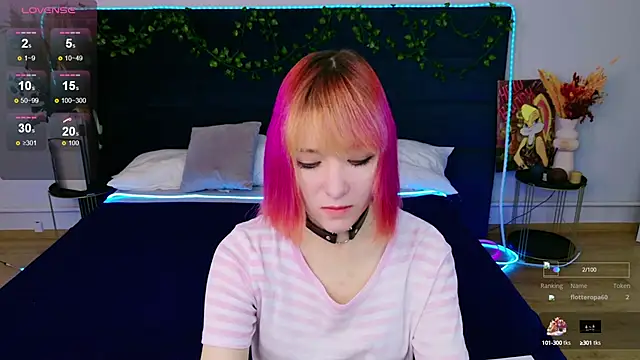 Snapshot of Ketrin_Jones chatting on 29, 9, 2025 Ketrin Jones online show from 29, 9, 2025