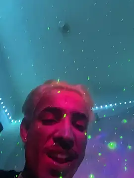 Snapshot of luluycoco chatting on 6, 10, 2025 luluycoco online show from 6, 10, 2025