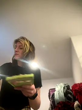 MrsSizzle online show from 31, 10, 2025