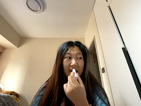 Snapshot of xena0501 chatting on 18, 12, 2025 xena0501 online show from 18, 12, 2025