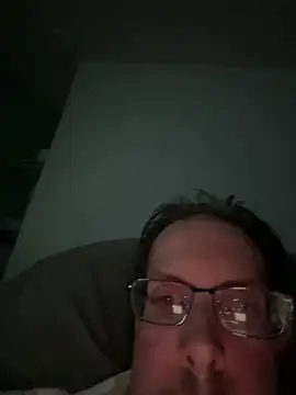 Snapshot of JJG327 chatting on 19, 7, 2026 JJG327 online show from 19, 7, 2026
