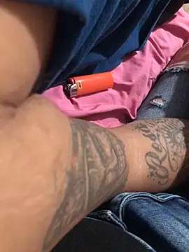 Snapshot of silverbay-456 chatting on 5, 11, 2025 silverbay-456 online show from 5, 11, 2025