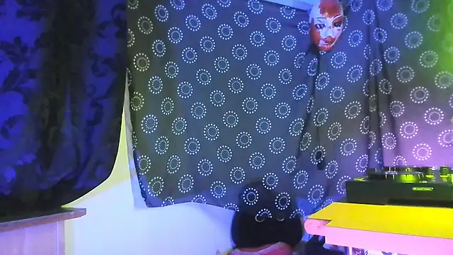 Snapshot of DjDiCKmannOnE chatting on 10, 2, 2026 DjDiCKmannOnE online show from 10, 2, 2026