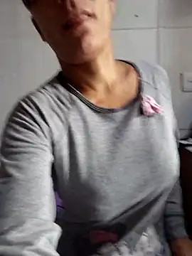 Snapshot of dyjaA chatting on 3, 3, 2026 dyjaA online show from 3, 3, 2026